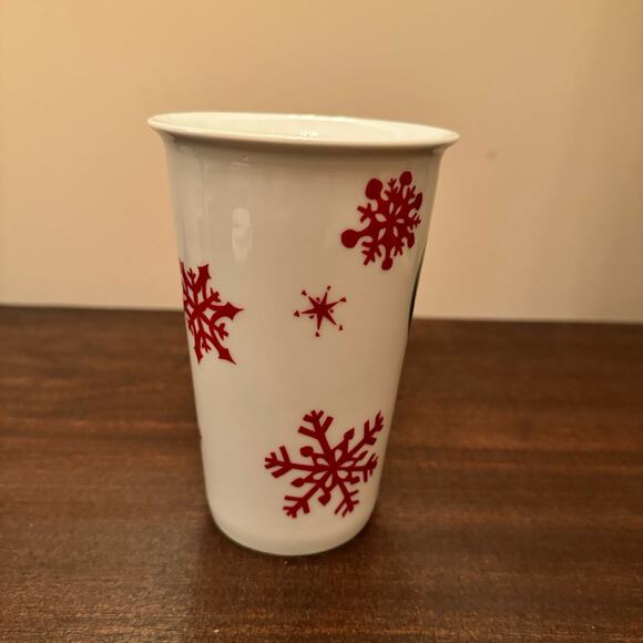 Starbucks 2010 CHRISTMAS White Travel Mug Silicone Lid Red Snowflakes Coffee Cup - Picture 2 of 14